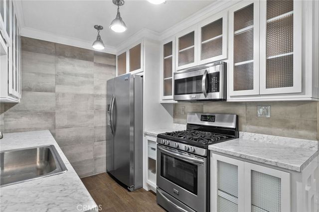 1322 Hunter Drive, Redlands, CA 92374