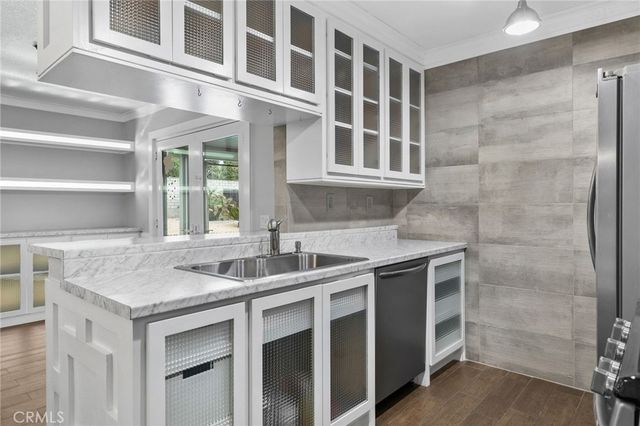 1322 Hunter Drive, Redlands, CA 92374