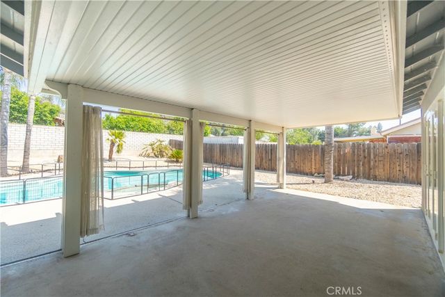 1322 Hunter Drive, Redlands, CA 92374