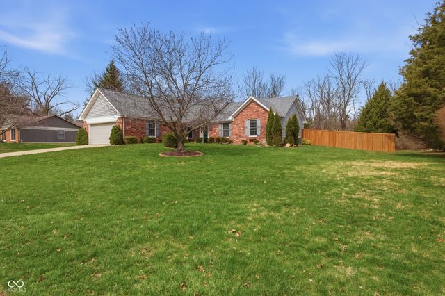 9892 Barth Drive, Zionsville, IN 46077