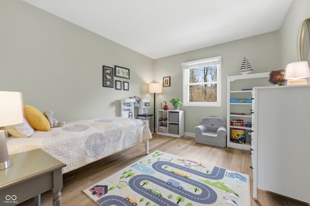 9892 Barth Drive, Zionsville, IN 46077