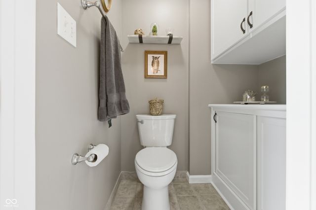 9892 Barth Drive, Zionsville, IN 46077