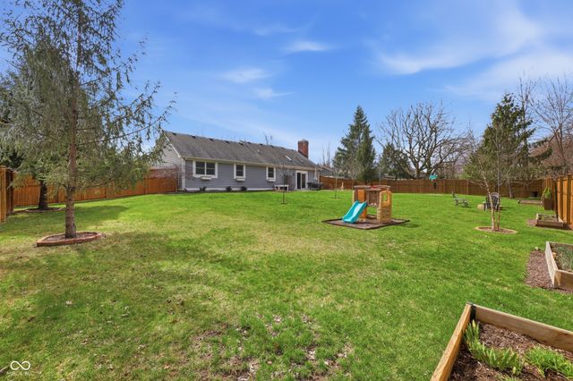 9892 Barth Drive, Zionsville, IN 46077