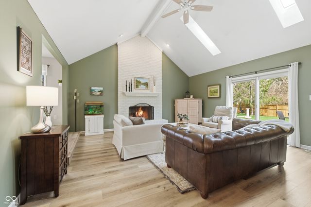 9892 Barth Drive, Zionsville, IN 46077