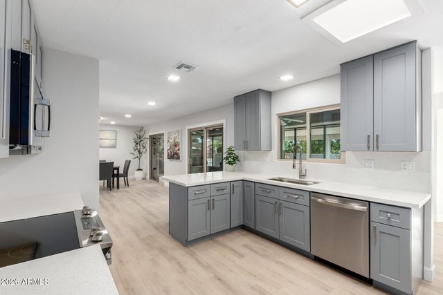 13103 W CASTLEBAR Drive, Sun City West, AZ 85375