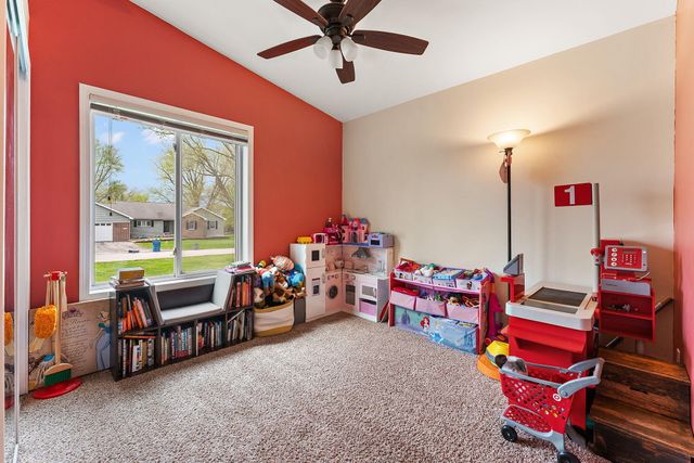 208 W Stevenson Street, Morocco, IN 47963