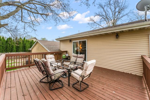 208 W Stevenson Street, Morocco, IN 47963
