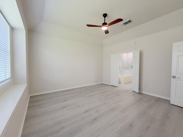 3827 Canton Drive, Pearland, TX 77584
