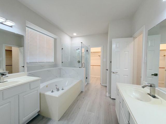 3827 Canton Drive, Pearland, TX 77584