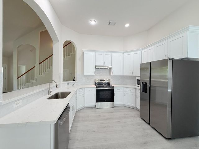 3827 Canton Drive, Pearland, TX 77584