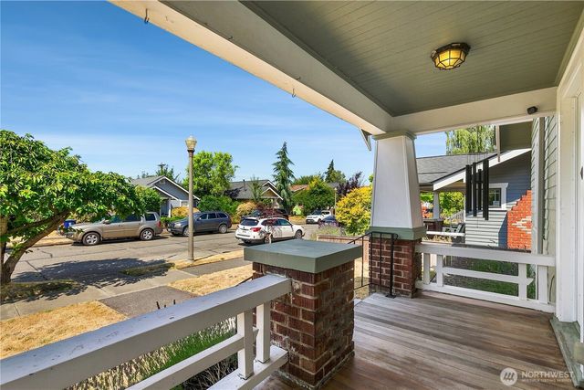 1107 N Anderson Street, Tacoma, WA 98406