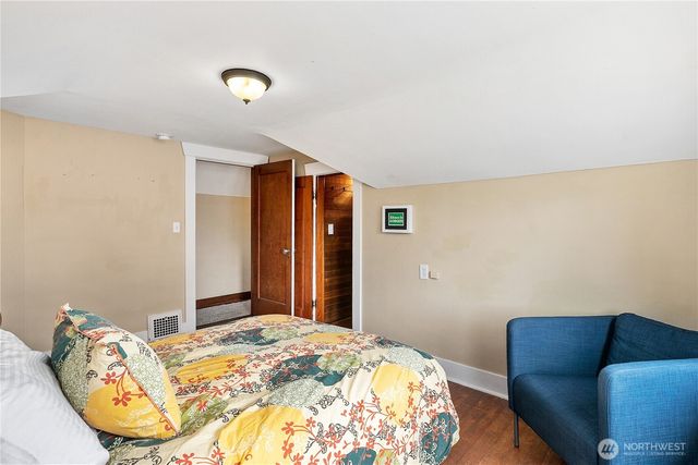 1107 N Anderson Street, Tacoma, WA 98406