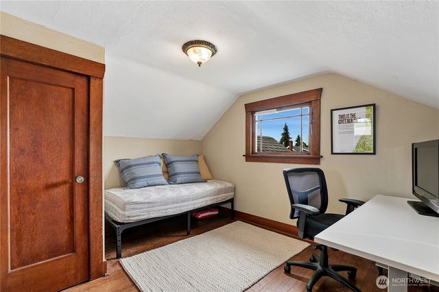 1107 N Anderson Street, Tacoma, WA 98406