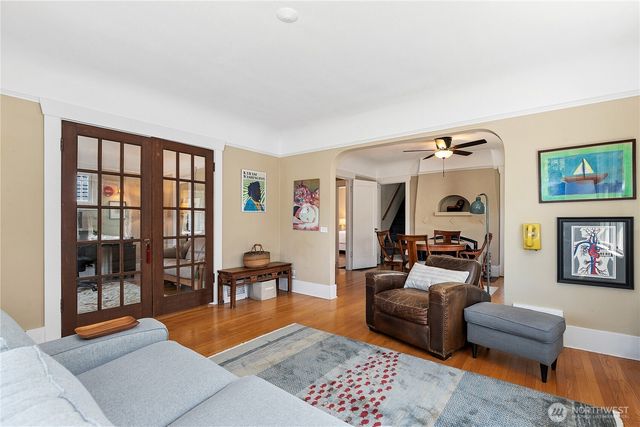 1107 N Anderson Street, Tacoma, WA 98406