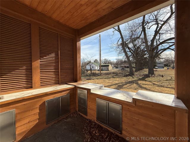816 W Brewer, Mcalester, OK 74501