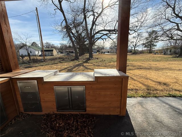816 W Brewer, Mcalester, OK 74501