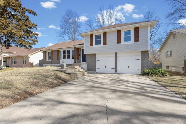 12525 Craig Avenue, Grandview, MO 64030