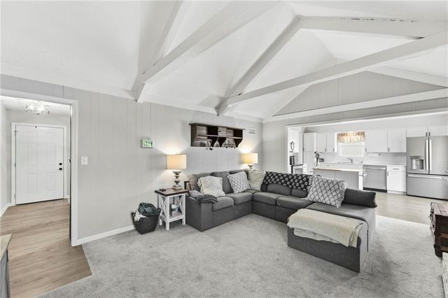 12525 Craig Avenue, Grandview, MO 64030