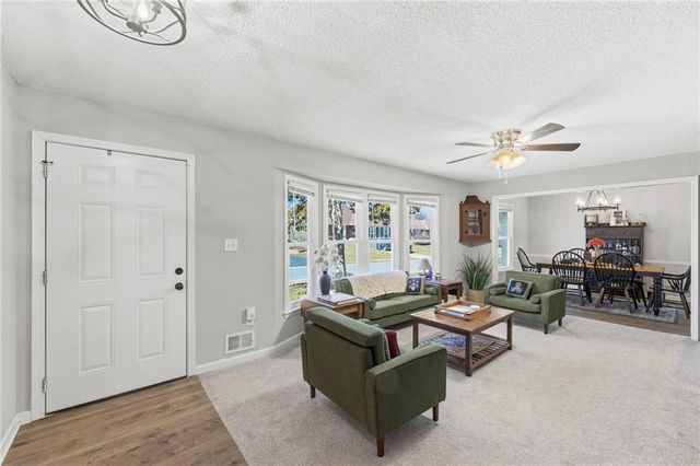 12525 Craig Avenue, Grandview, MO 64030