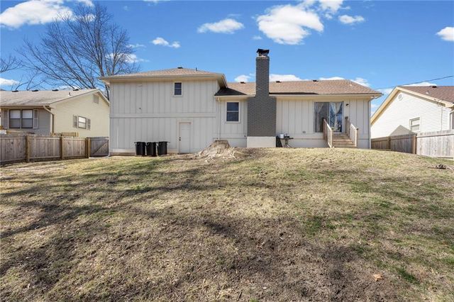 12525 Craig Avenue, Grandview, MO 64030