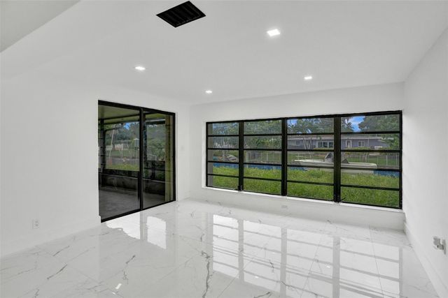 5840 SW 14th Street, Plantation, FL 33317