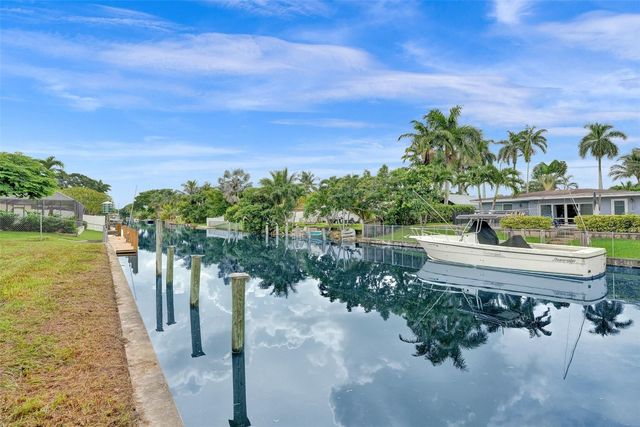 5840 SW 14th Street, Plantation, FL 33317