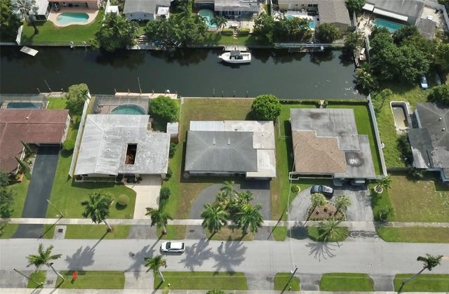 5840 SW 14th Street, Plantation, FL 33317