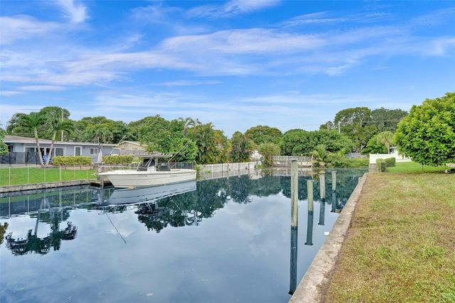 5840 SW 14th Street, Plantation, FL 33317