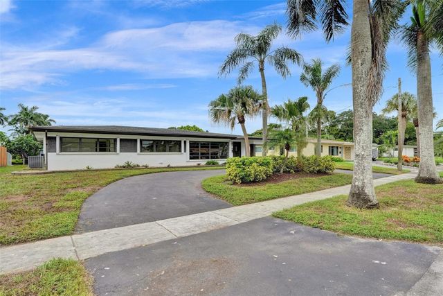 5840 SW 14th Street, Plantation, FL 33317