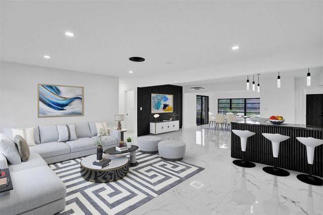 5840 SW 14th Street, Plantation, FL 33317