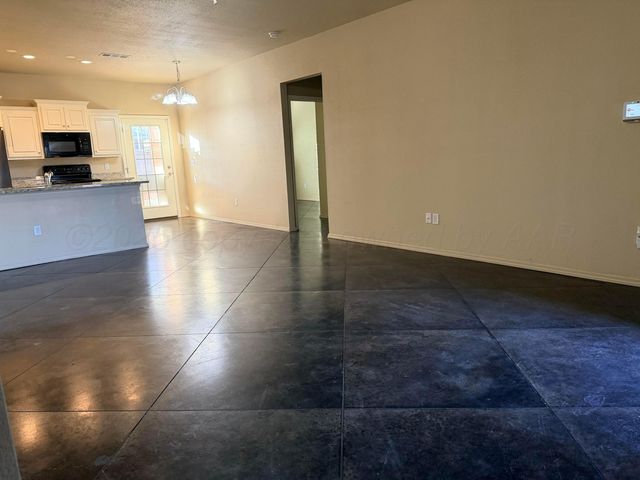 804 LOCHRIDGE Street, Amarillo, TX 79118