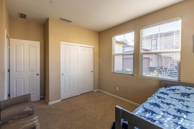 8130 Astaire Ln, Fair Oaks, CA 95628