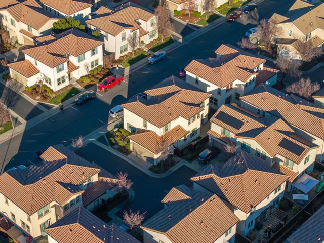 8130 Astaire Ln, Fair Oaks, CA 95628