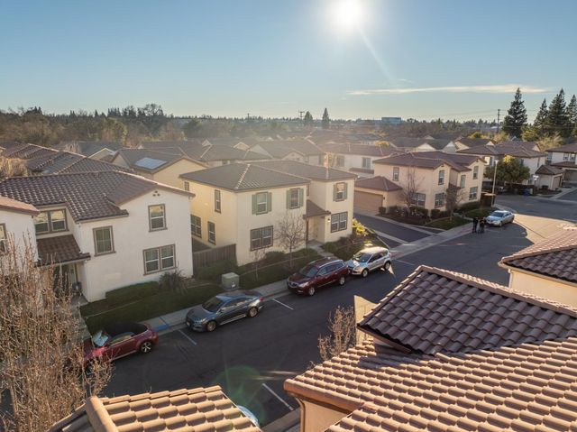 8130 Astaire Ln, Fair Oaks, CA 95628