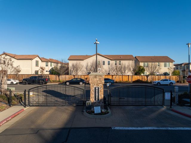 8130 Astaire Ln, Fair Oaks, CA 95628