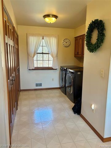5449 Lum Road, Attica, MI 48412