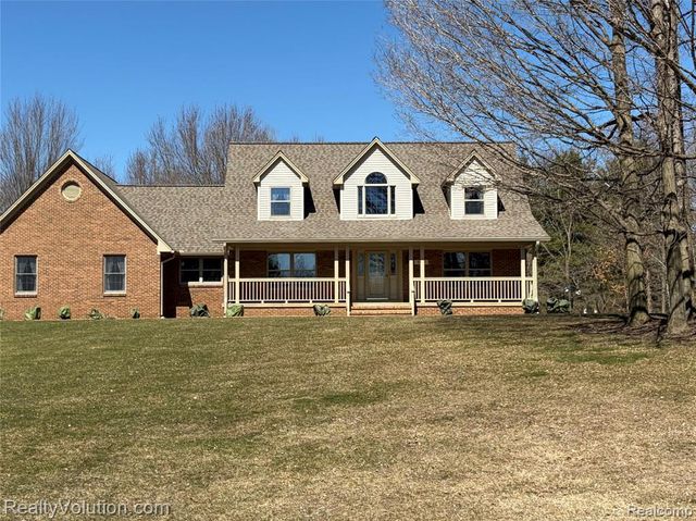 5449 Lum Road, Attica, MI 48412