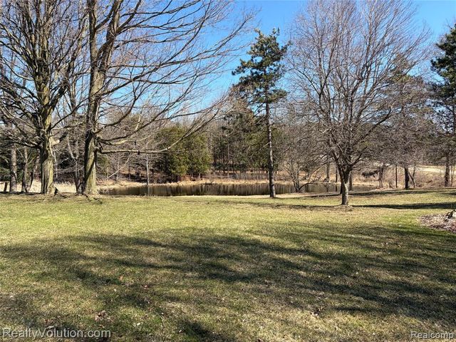 5449 Lum Road, Attica, MI 48412