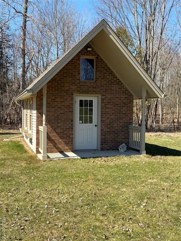 5449 Lum Road, Attica, MI 48412