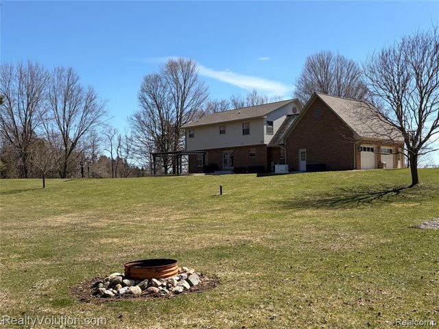 5449 Lum Road, Attica, MI 48412