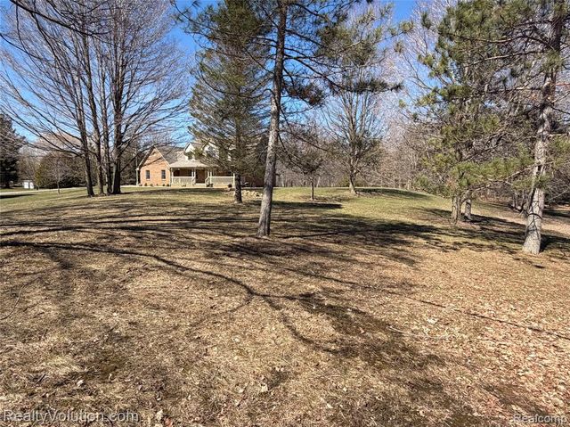 5449 Lum Road, Attica, MI 48412
