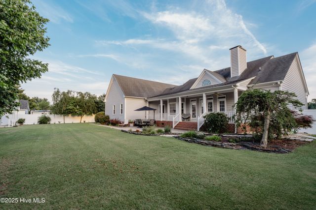 4409 Pinehurst Drive, Wilson, NC 27896