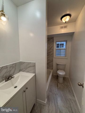 80 RACE ST, Trenton, NJ 08638