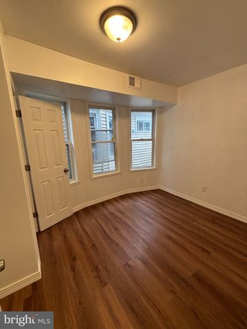 80 RACE ST, Trenton, NJ 08638
