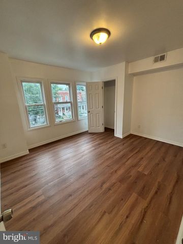80 RACE ST, Trenton, NJ 08638