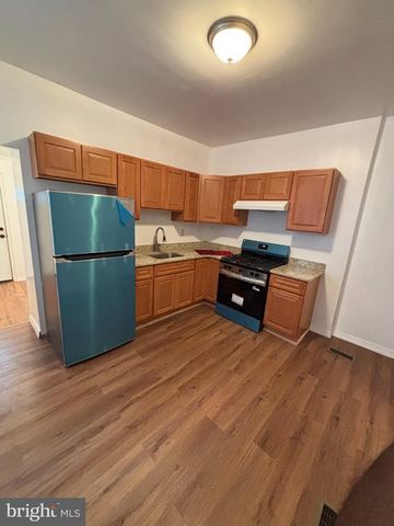 80 RACE ST, Trenton, NJ 08638