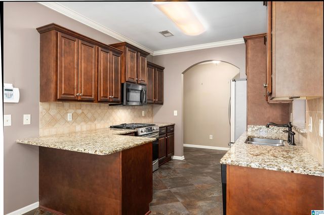 6081 MOUNTAIN VIEW TRACE, Trussville, AL 35173