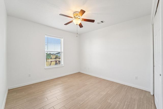 4207 Reeves Drive, Galveston, TX 77554