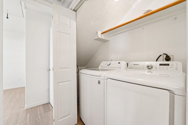 4207 Reeves Drive, Galveston, TX 77554