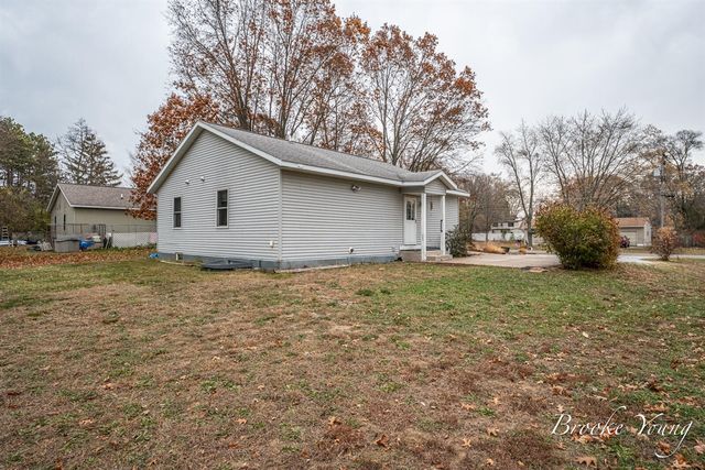 15149 David Avenue, Grand Haven, MI 49417